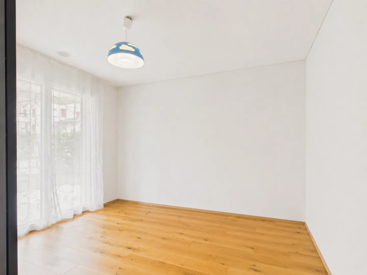 Grosszügige und helle Wohnung mit Garten - Foto 10 di 13