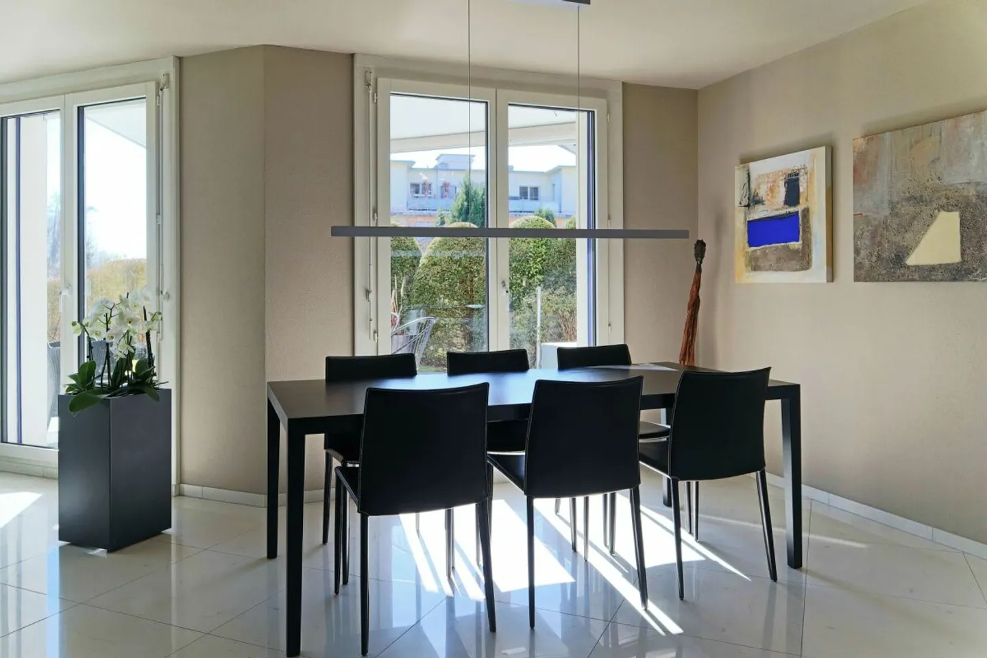 Charmantes Familienhaus mit Garten - Foto 4 von 13