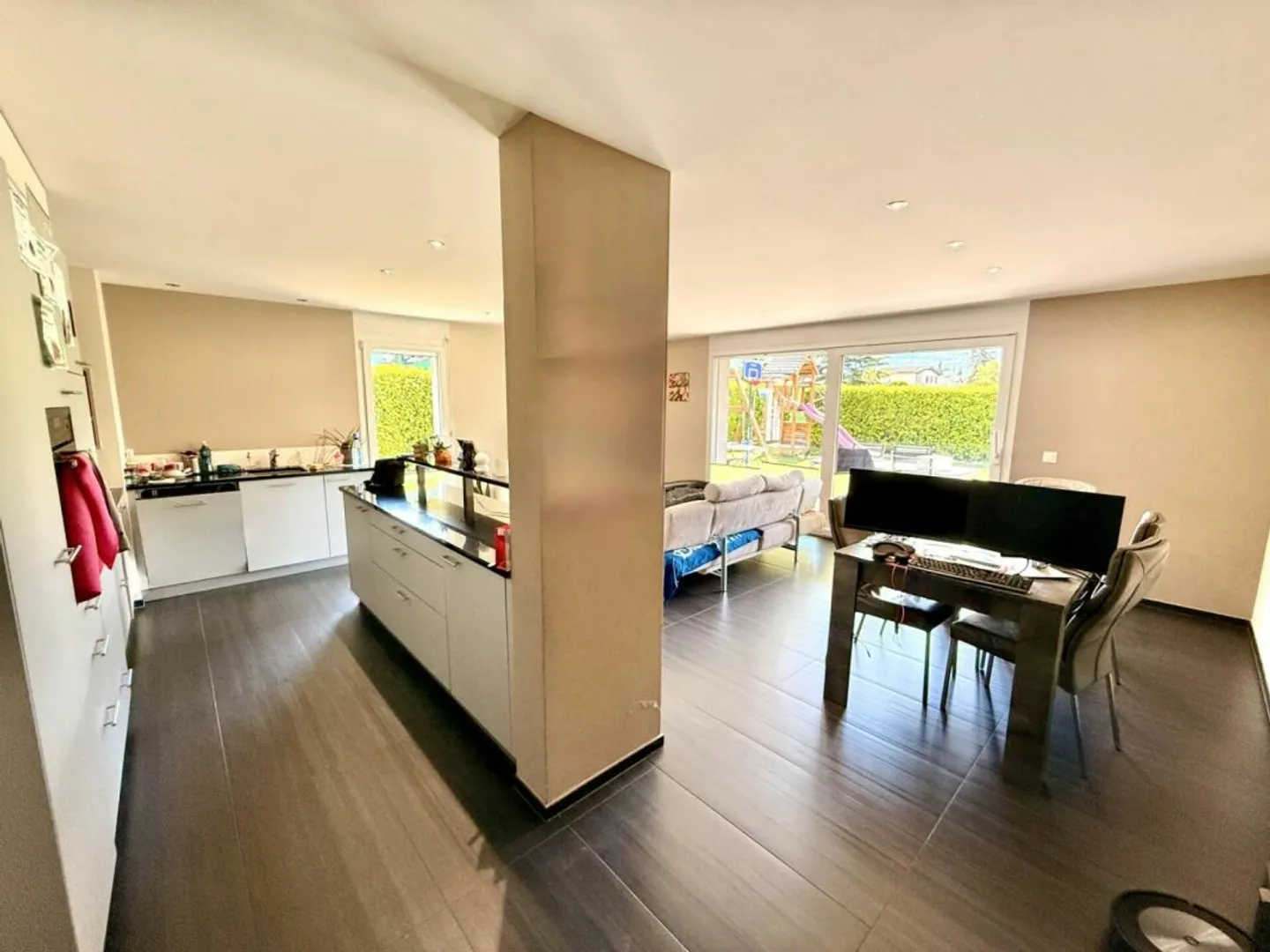 Charmant Appartement Plain-Pied - Photo 1 sur 13