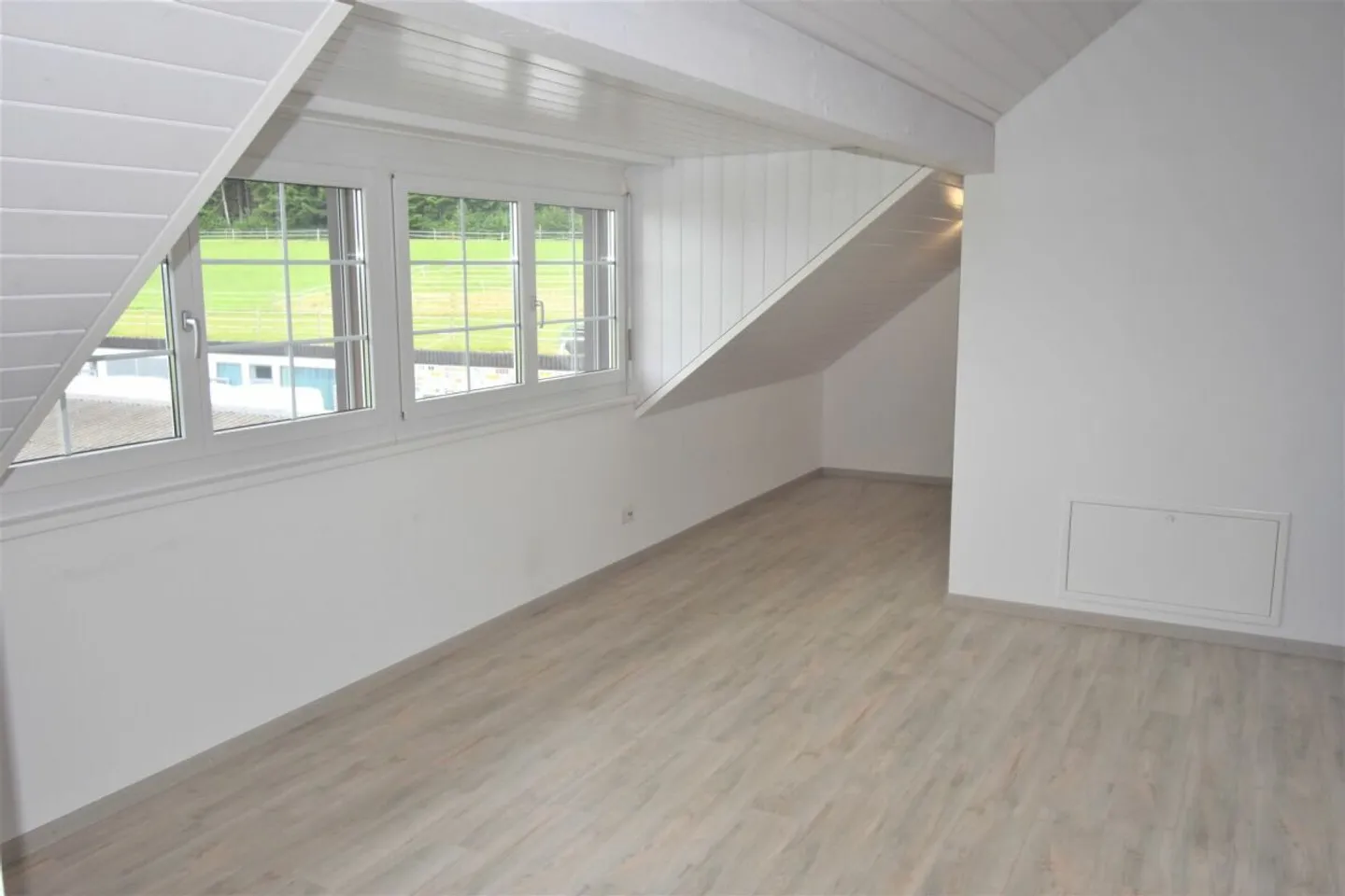 Quiet 1.5-room apartment in idyllic location - Photo 2 of 10