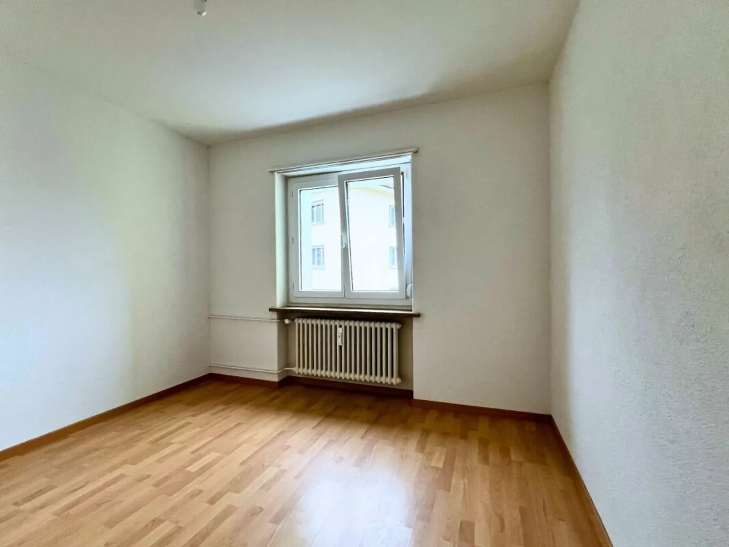 3-room apartment with balcony - Photo 4 of 10