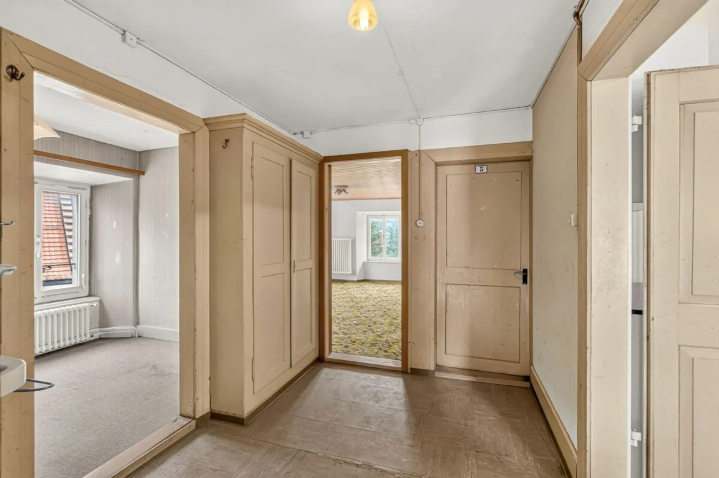 Geräumiges Haus mit Potenzial - Foto 4 von 13