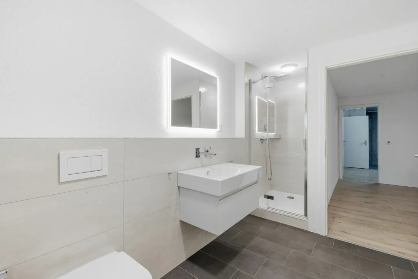 Modern 4.5 Room Maisonette Attic Apartment - Photo 11 of 11