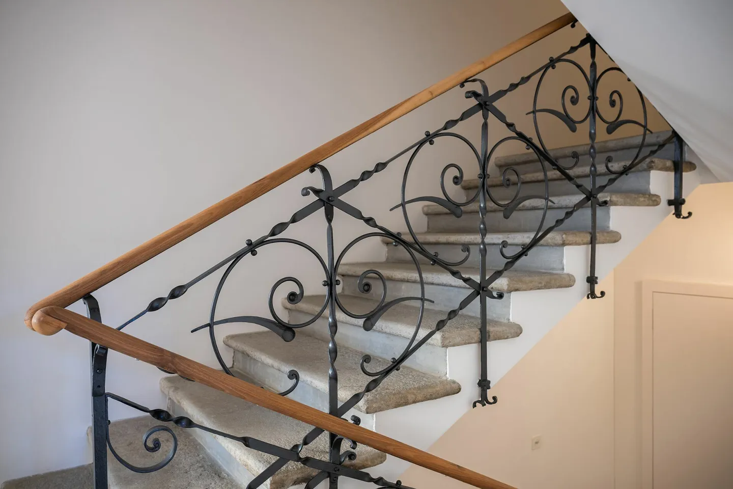 Wohn- und Geschäftshaus - Foto 4 von 5