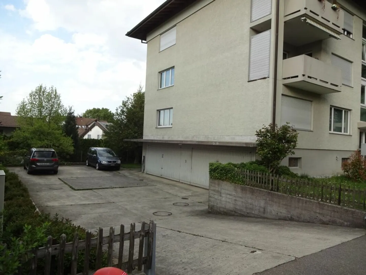 Place de garage dans un garage double - Photo 1 sur 3