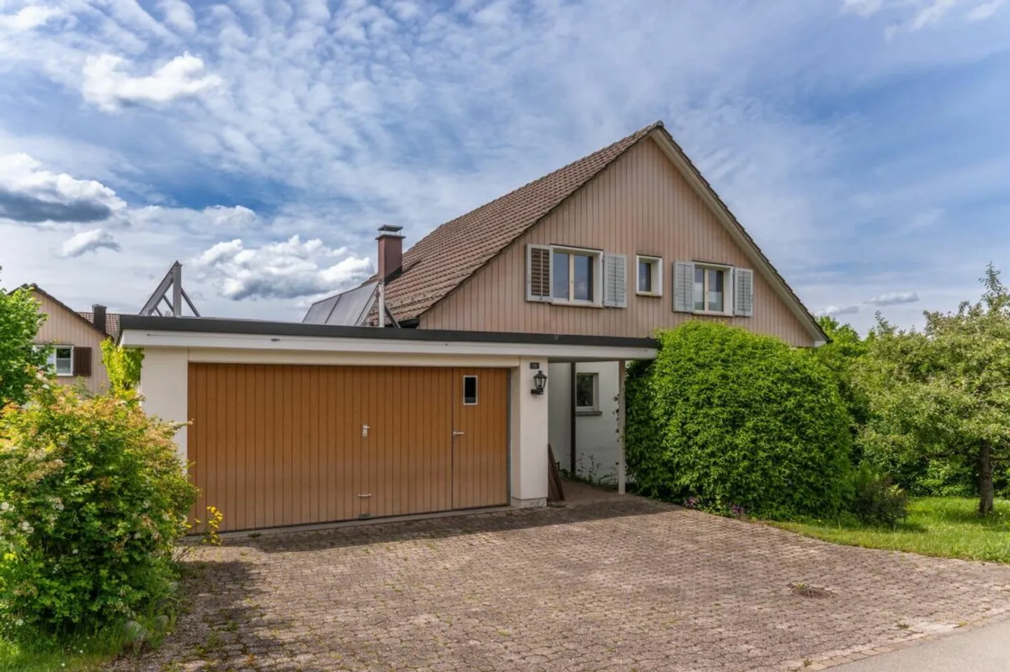 Familienparadies mit grossem Garten - Foto 11 von 13