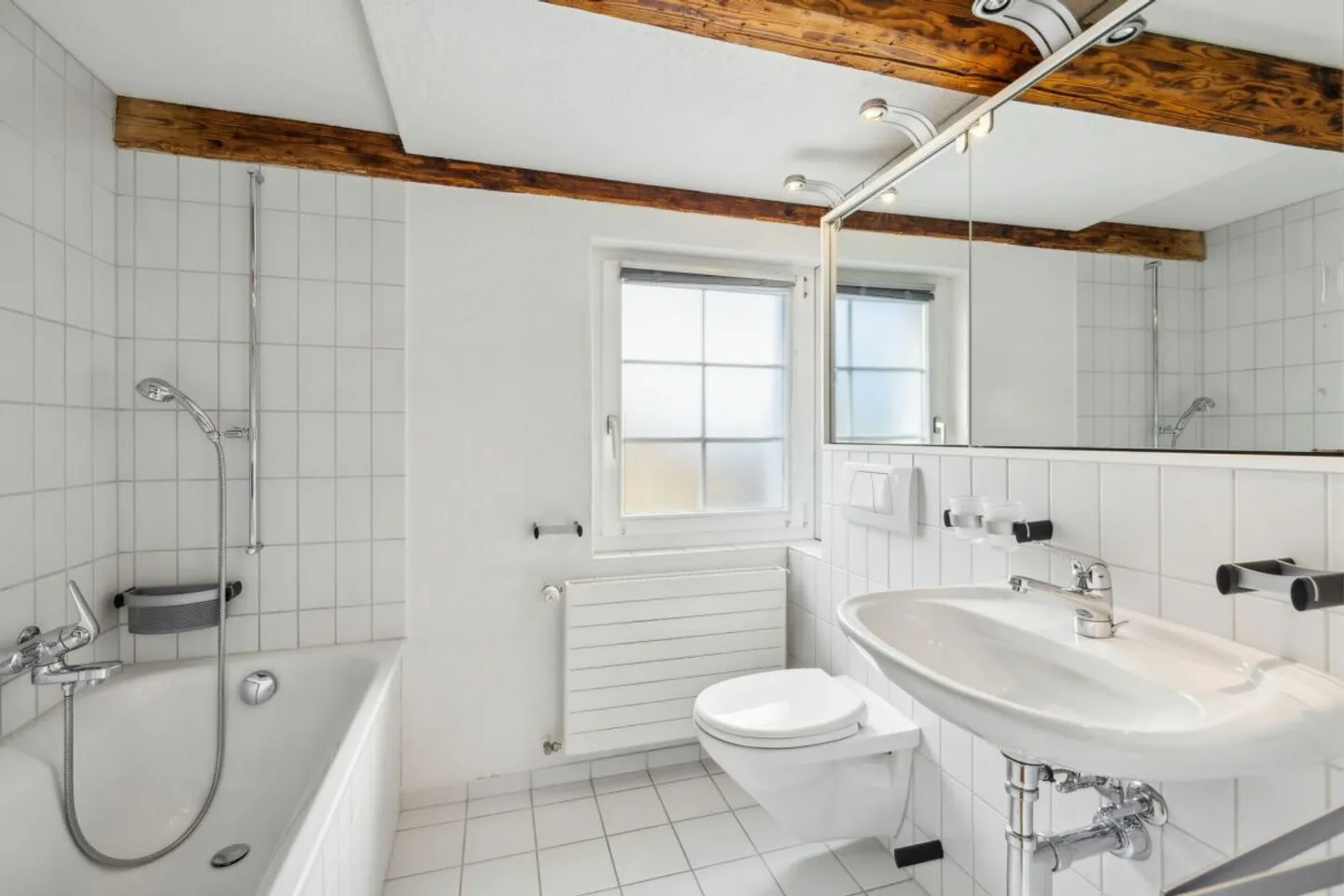 Zentral gelegenes Bijou in ruhigem Quartier zum Verlieben! - Photo 8 of 13