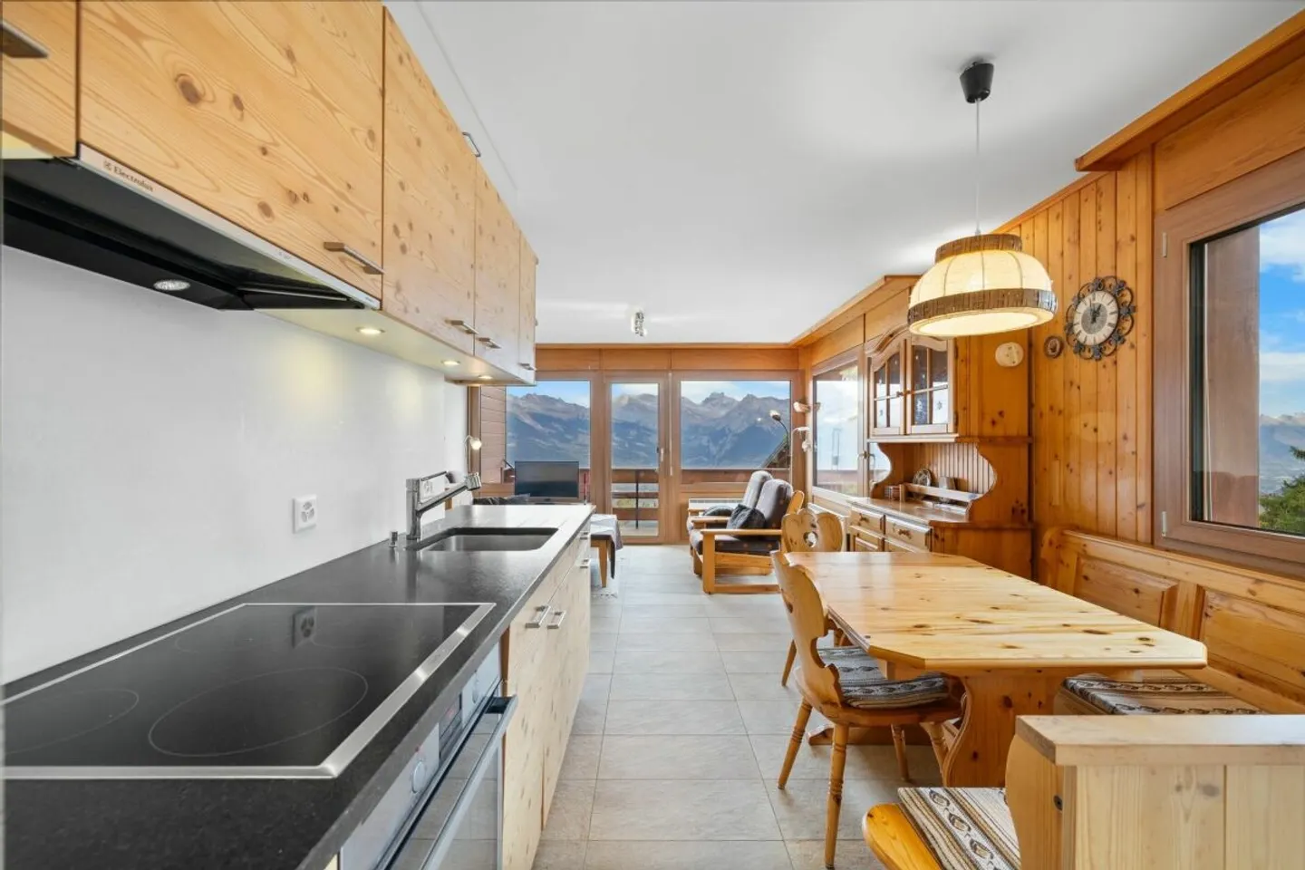 2.5-room apartment close to the ski lifts - Photo 10 of 13