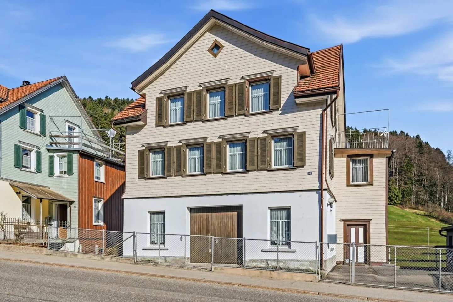 Maison avec vue sur le lac de Constance sur un terrain de 1'026 m² - beaucoup de potentiel à Grub AR - Photo 3 sur 13