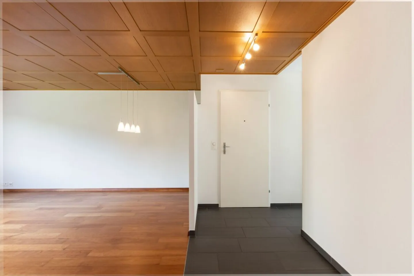Attraktive 3.5-Zimmer Wohnung in Ennenda - Foto 4 di 13