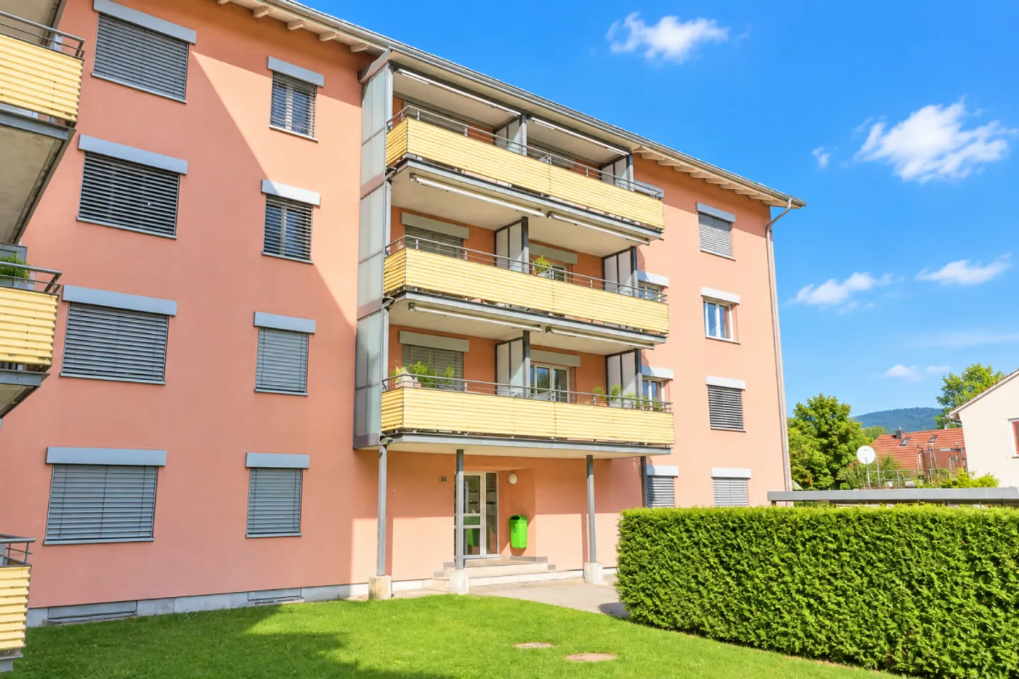 Neu Sanierte 3 Zimmerwohnung zentrale Lage ! - Photo 1 sur 11