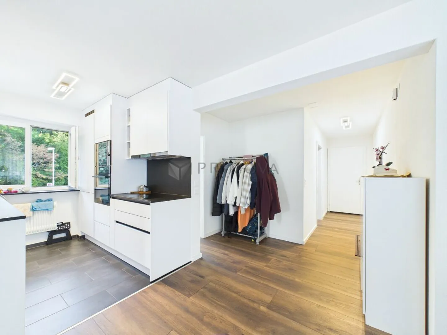 Geräumiges Familienhaus mit Cheminée - Foto 5 von 12