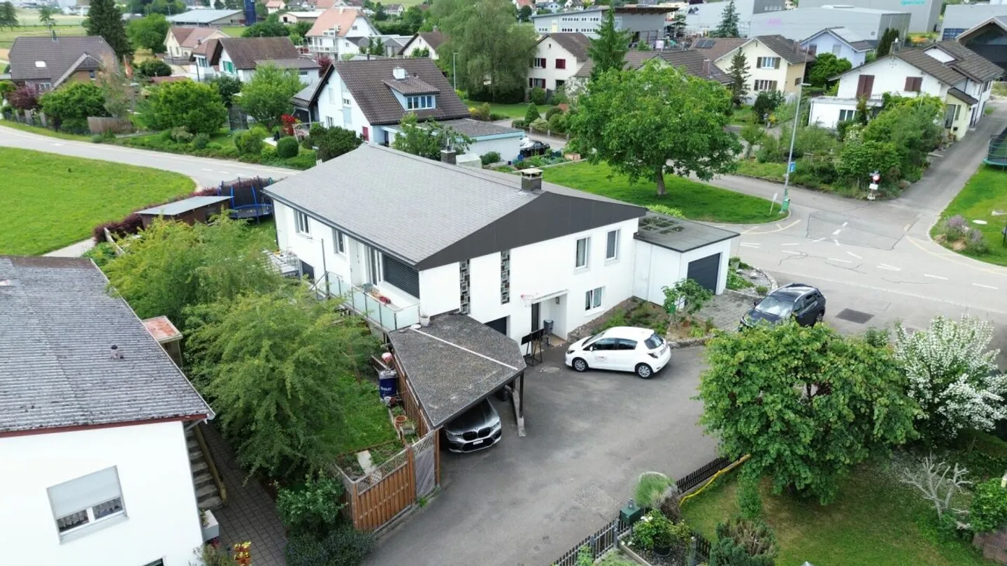 A House, Two Possibilities - Family Paradise with Potential - Photo 13 of 13
