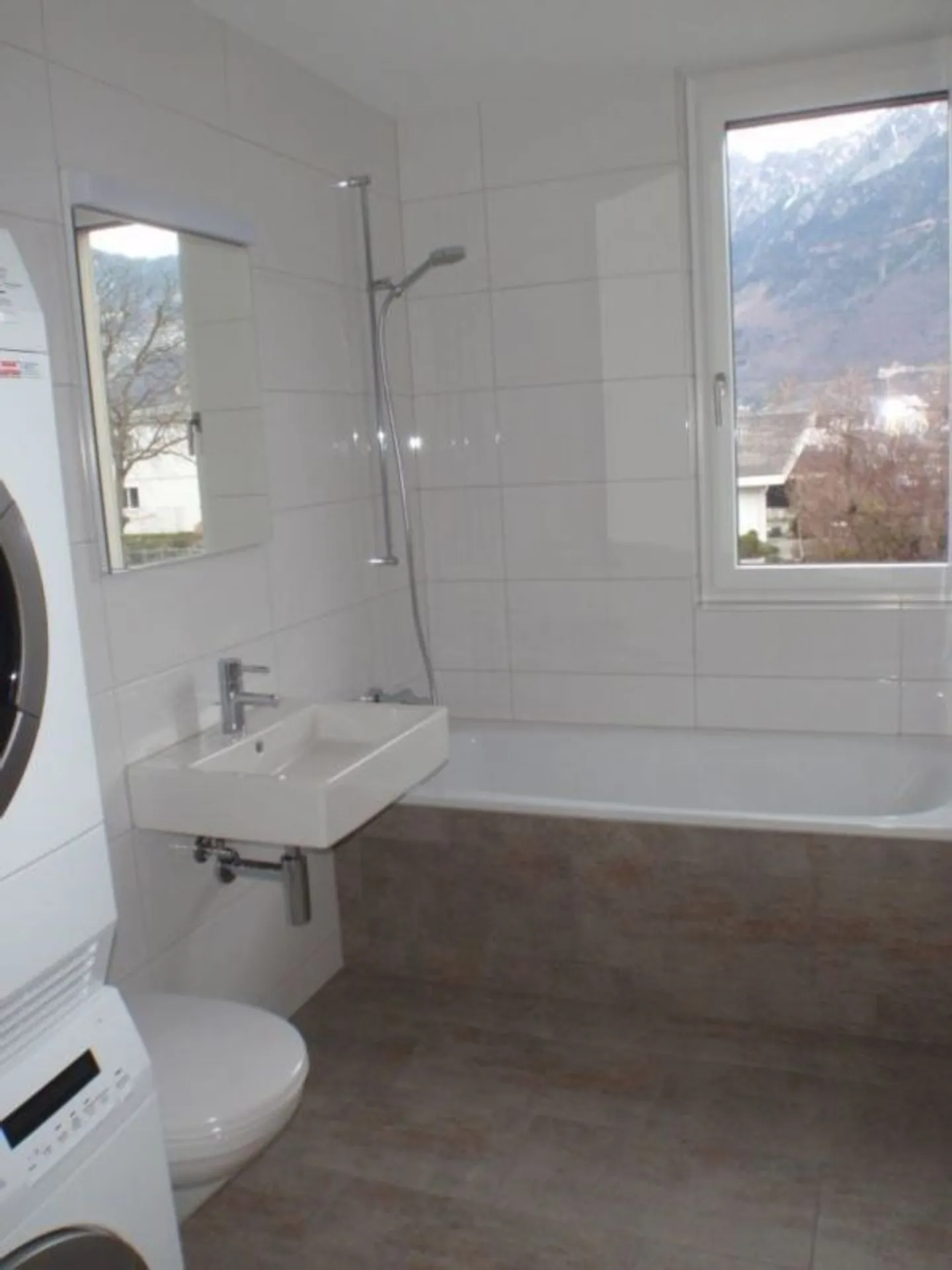 Appartement attrayant de 3,5 pièces au 1er étage - Photo 7 sur 10