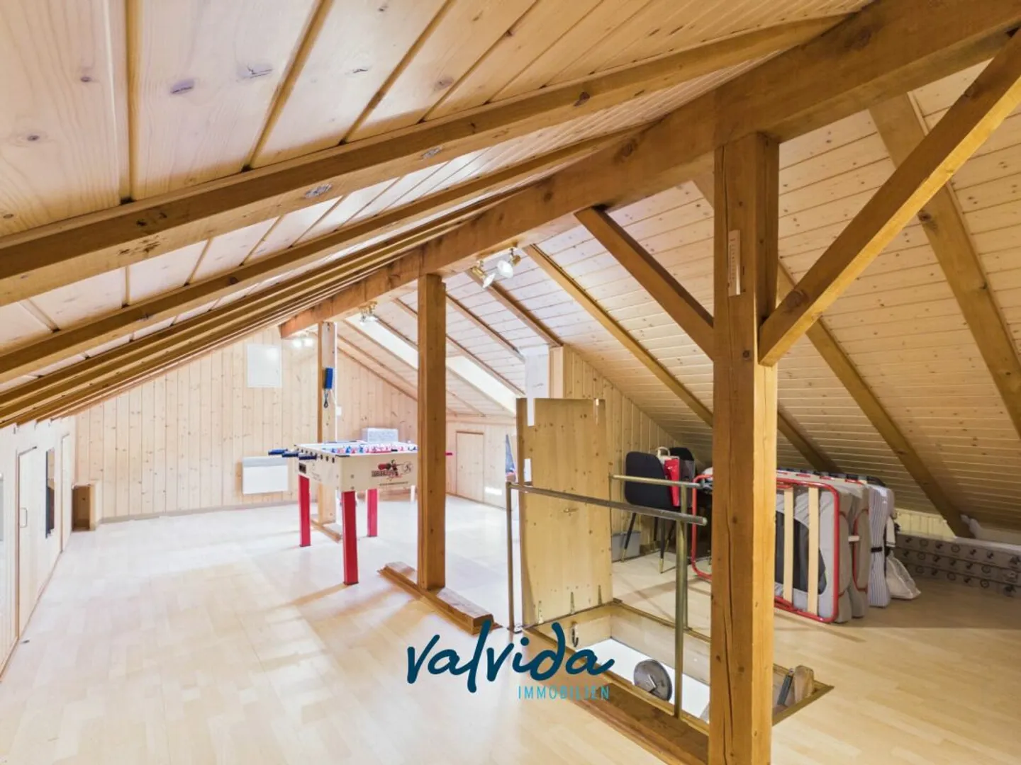 Maison de ville en duplex modernisée avec style à Niedergesteln - Photo 11 sur 13