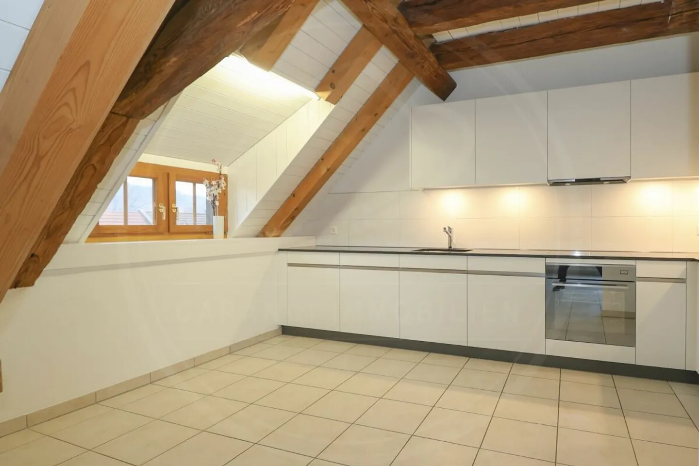 Dreamlike, renovated 5½ room maisonette apartment for sale in the historic "Schlössli" of Koblenz - Photo 4 of 13