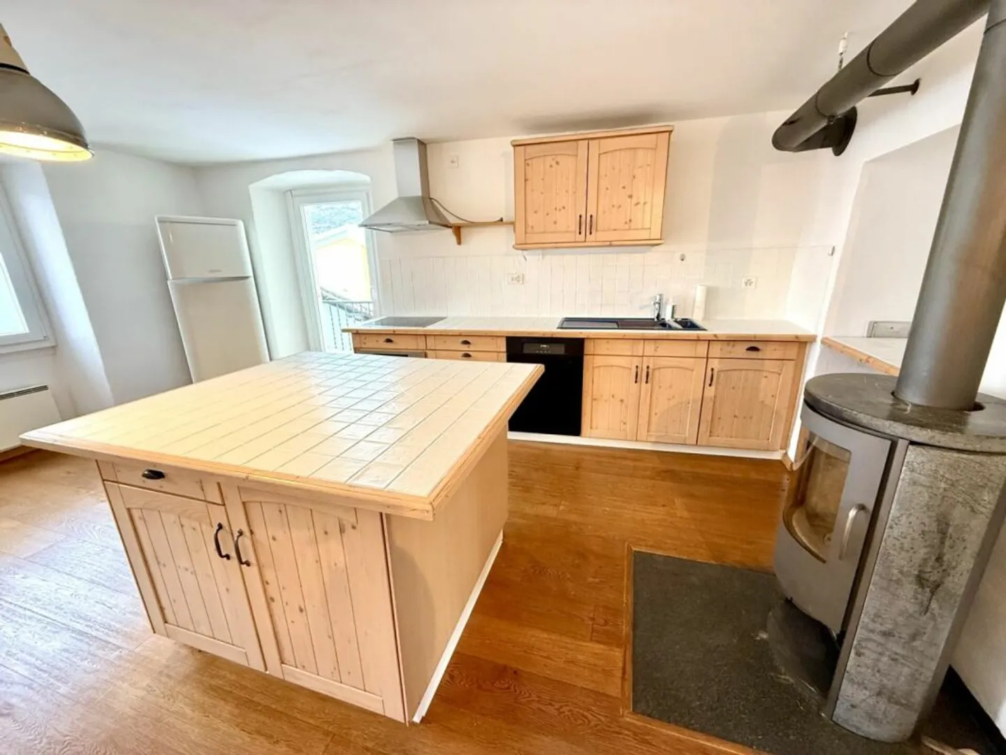 Duplex 6.5 rooms in St-Léonard - Photo 5 of 13