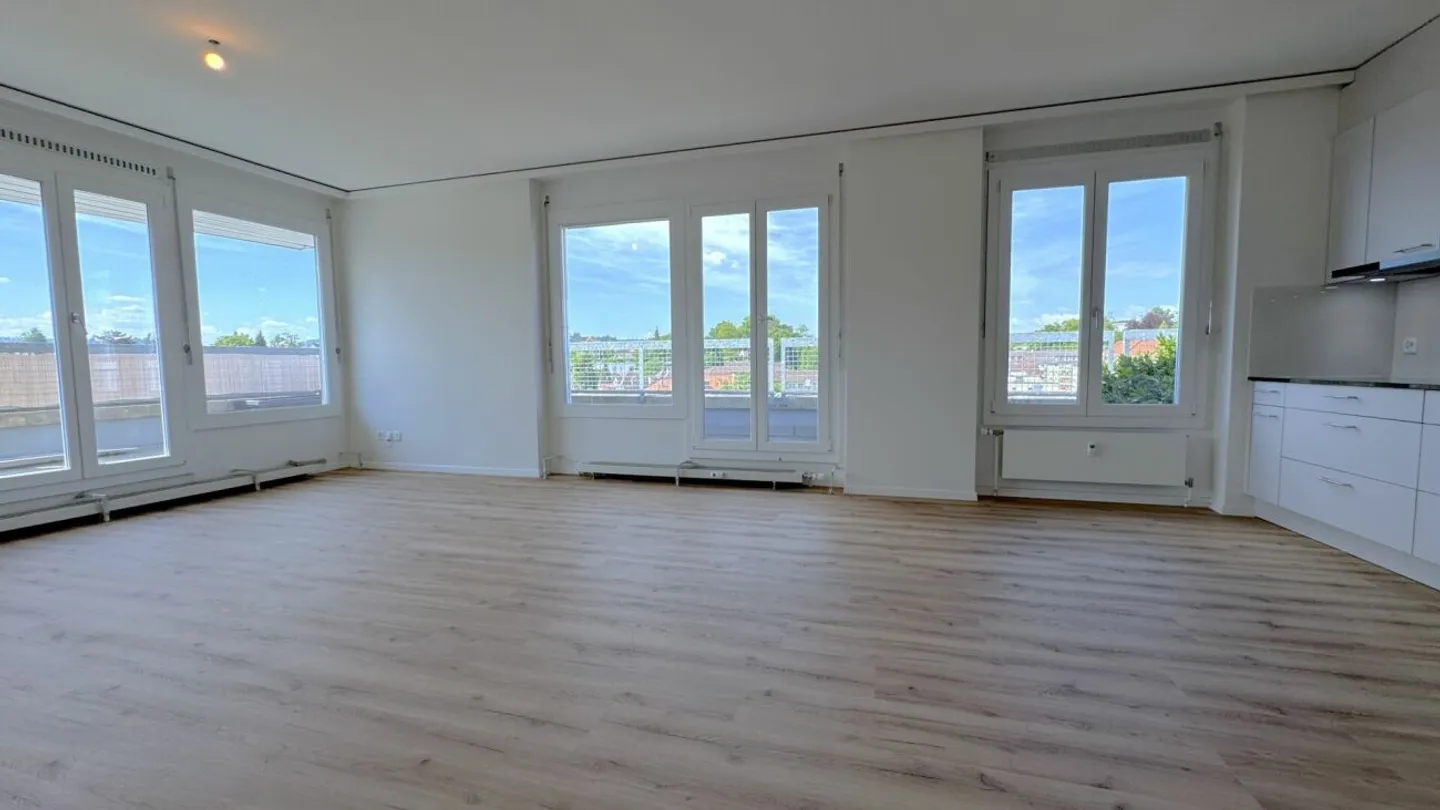 Modernes Apartment mit Panoramablick - Foto 9 von 13