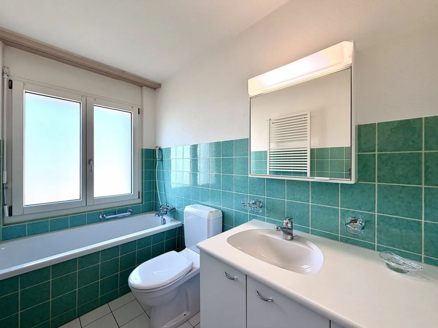 Top gepflegte 4.5-Zimmer-Wohnung in Flumenthal! - Photo 7 of 9