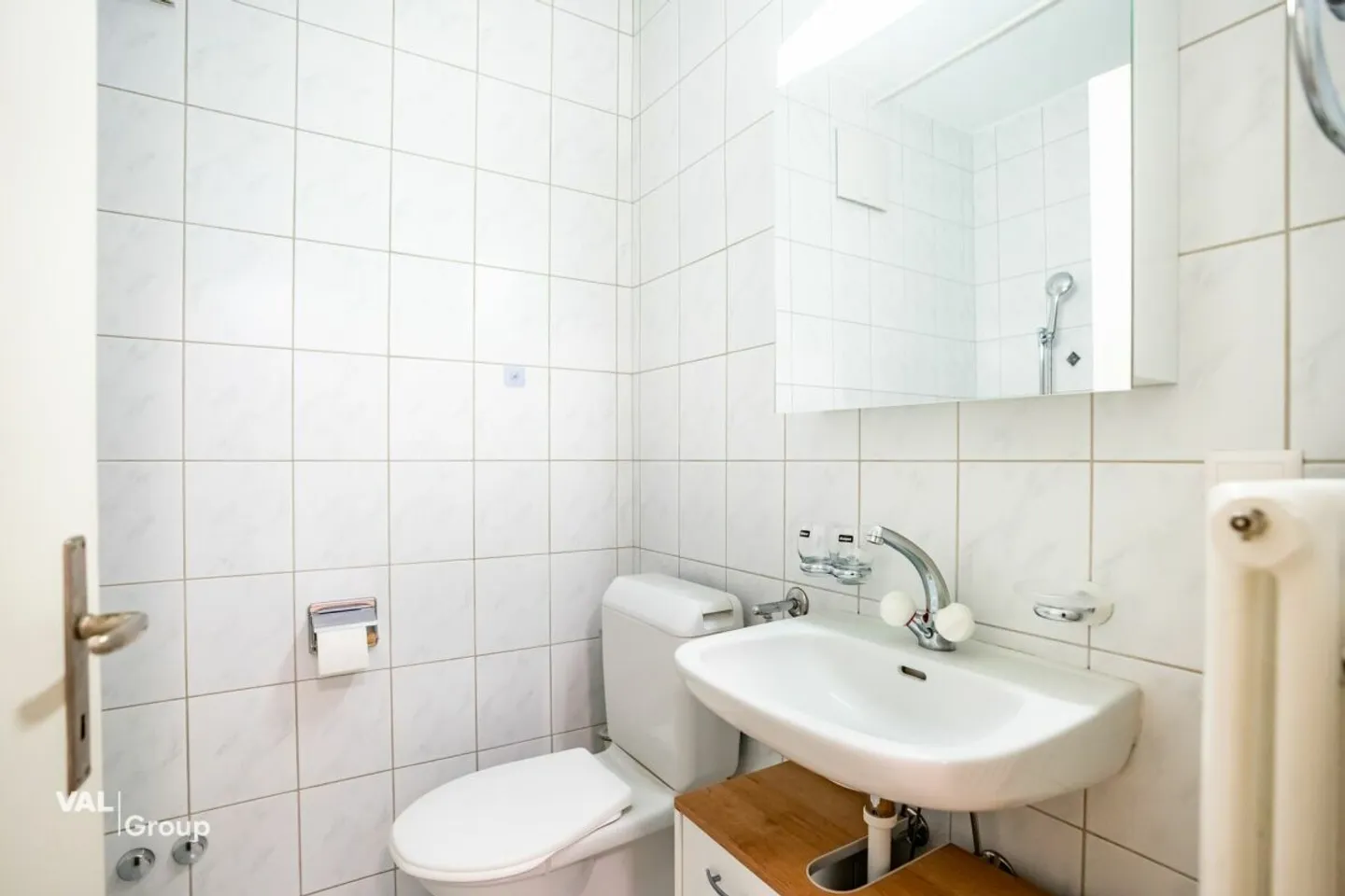 Furnished 2.5-room apartment for rent in a central location in Visp - Photo 8 of 9