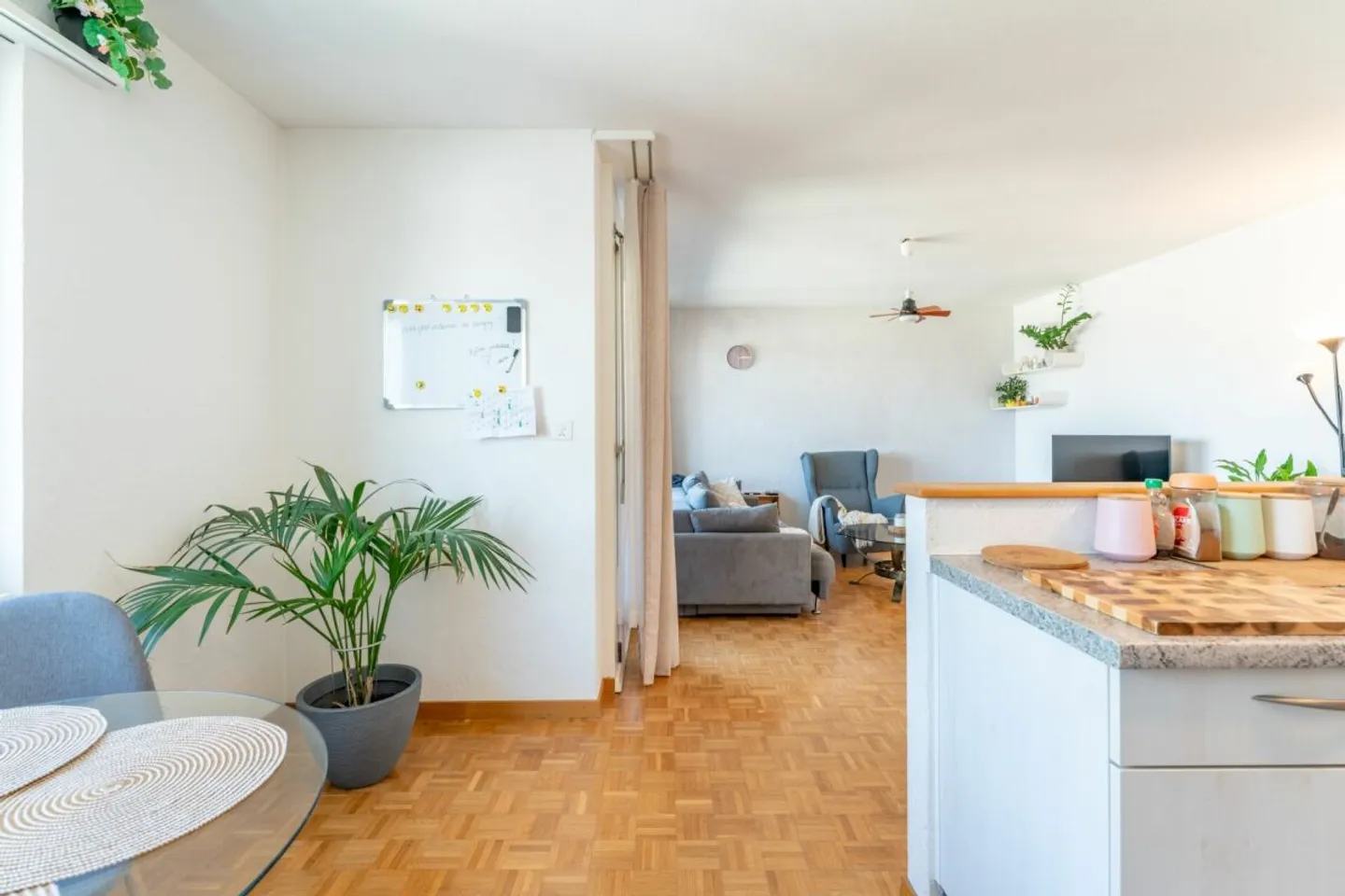 Accès équitable à la propriété | Appartement 3.5 pièces avec vue, ascenseur et place de parking - Photo 7 sur 13