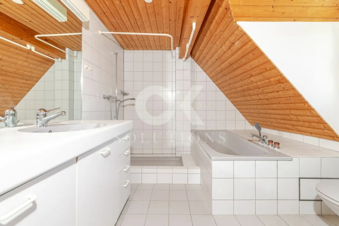 Gioiello storico con grande potenziale nel cuore di Ettingen - Foto 5 di 13