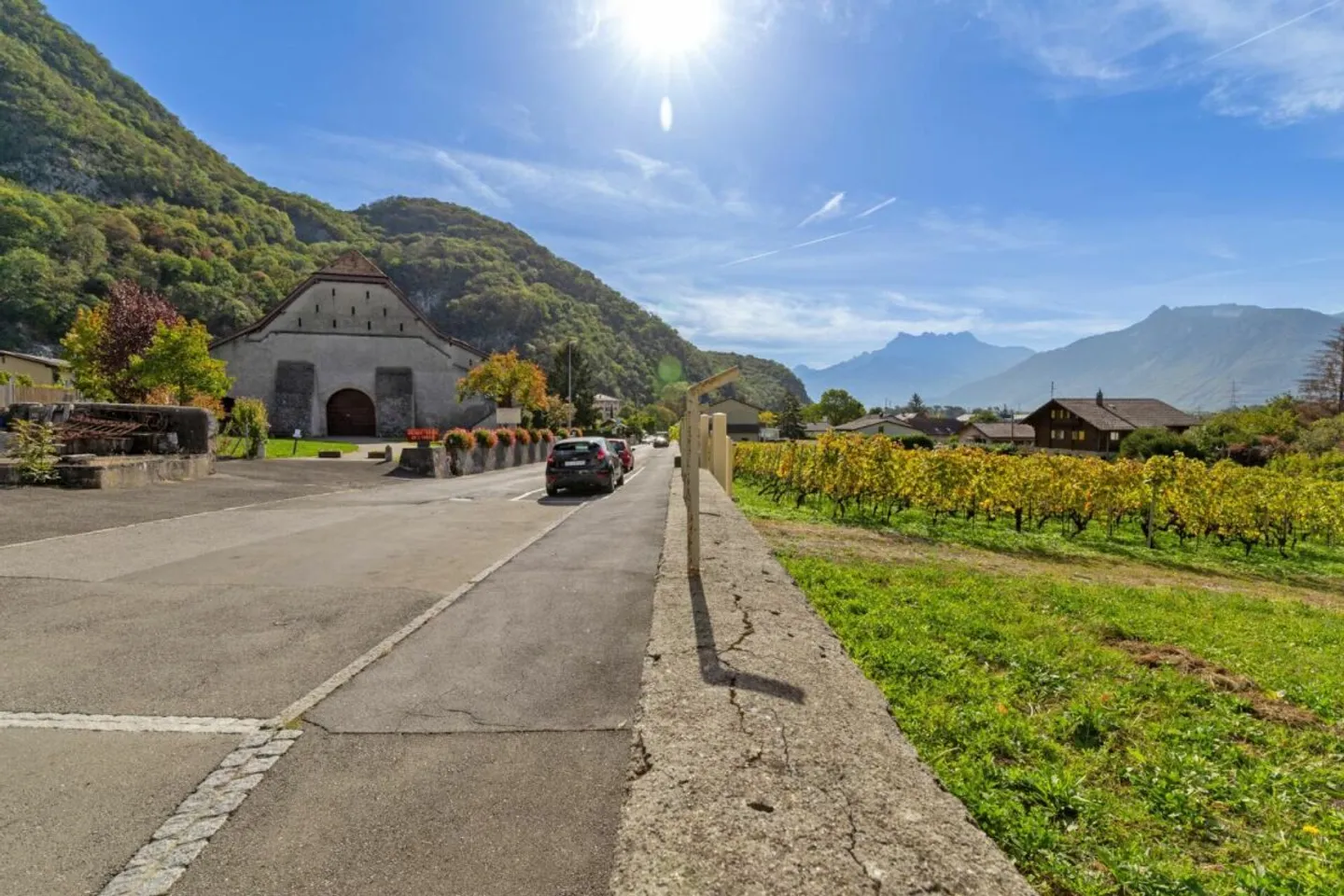 Un immenso appartamento 3,5p come raramente ne vedrete! - Foto 3 di 13