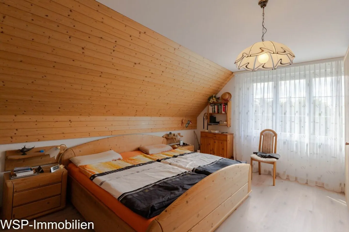 Detached House in Country House Style - Photo 8 of 11