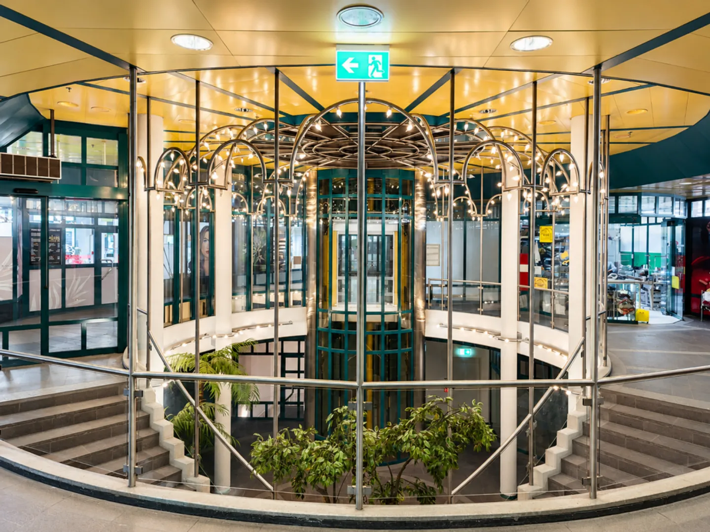 8.8% Yield Hit! Fully Leased Commercial Property in the Center of Olten for Sale - Photo 11 of 13