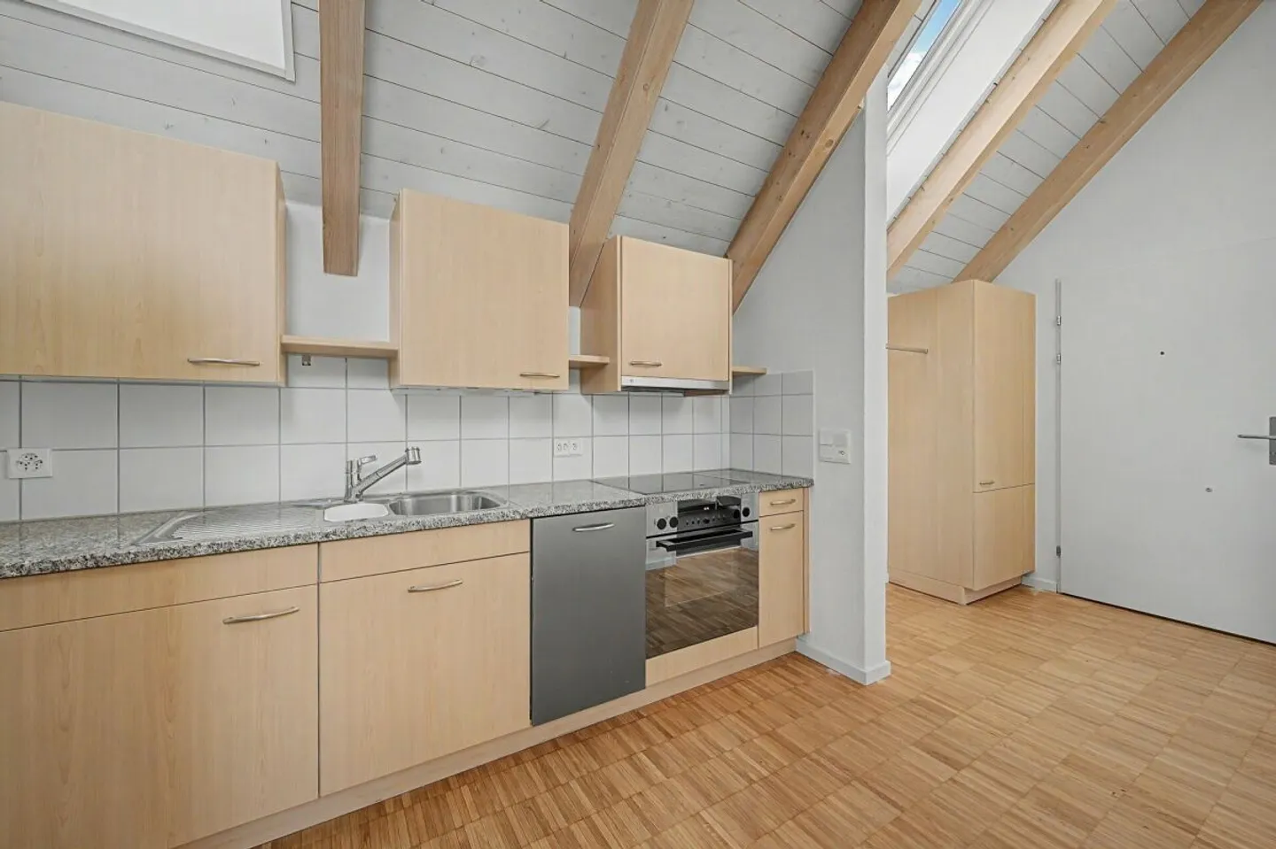 Cozy 2.5-room apartment in a green environment - Photo 3 of 12
