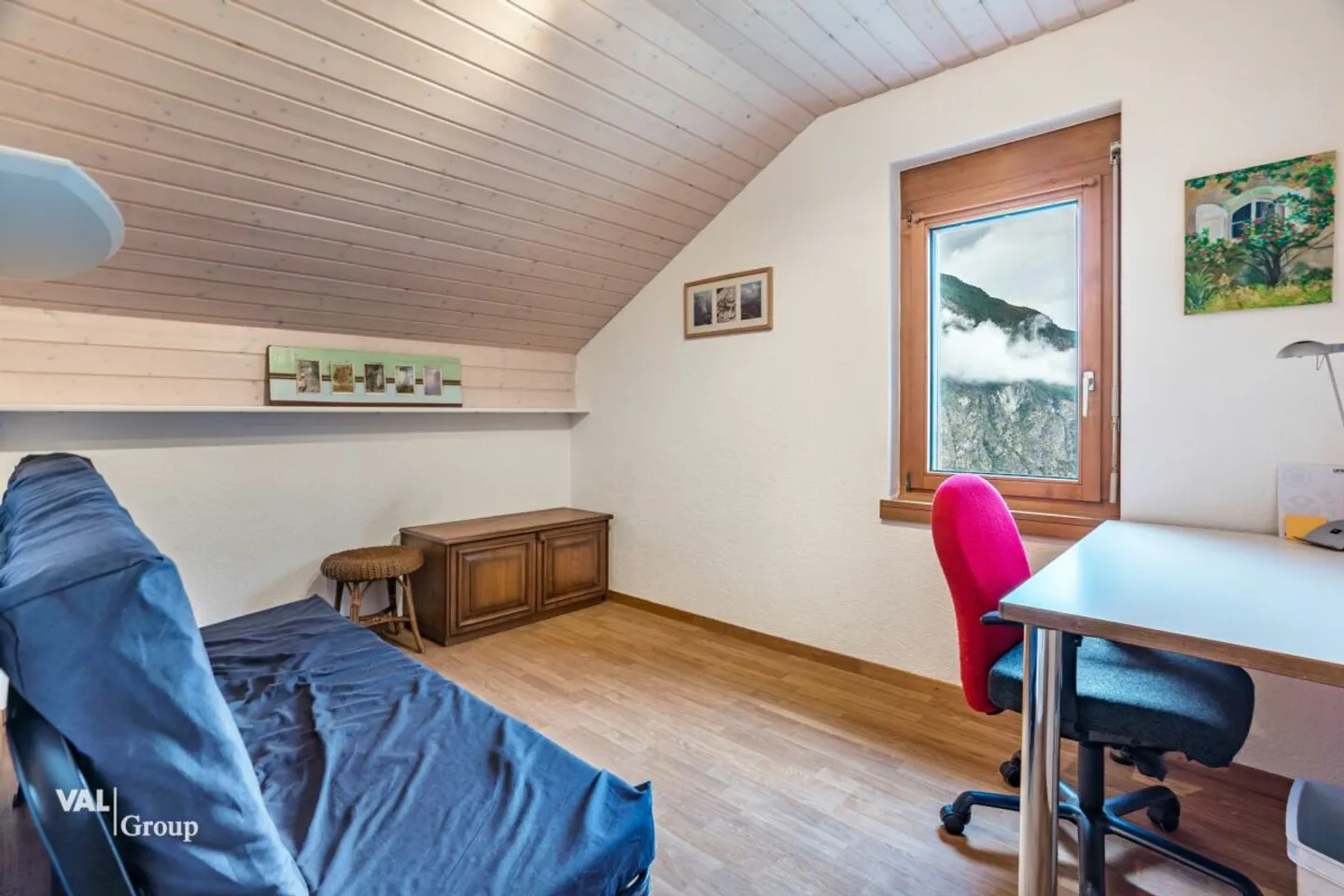 Where sun, wide views, and security meet - Photo 10 of 13