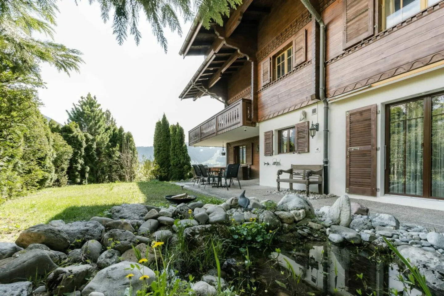 4.5-Zimmerwohnung mit Garten in Château d'Oex - Foto 1 von 13