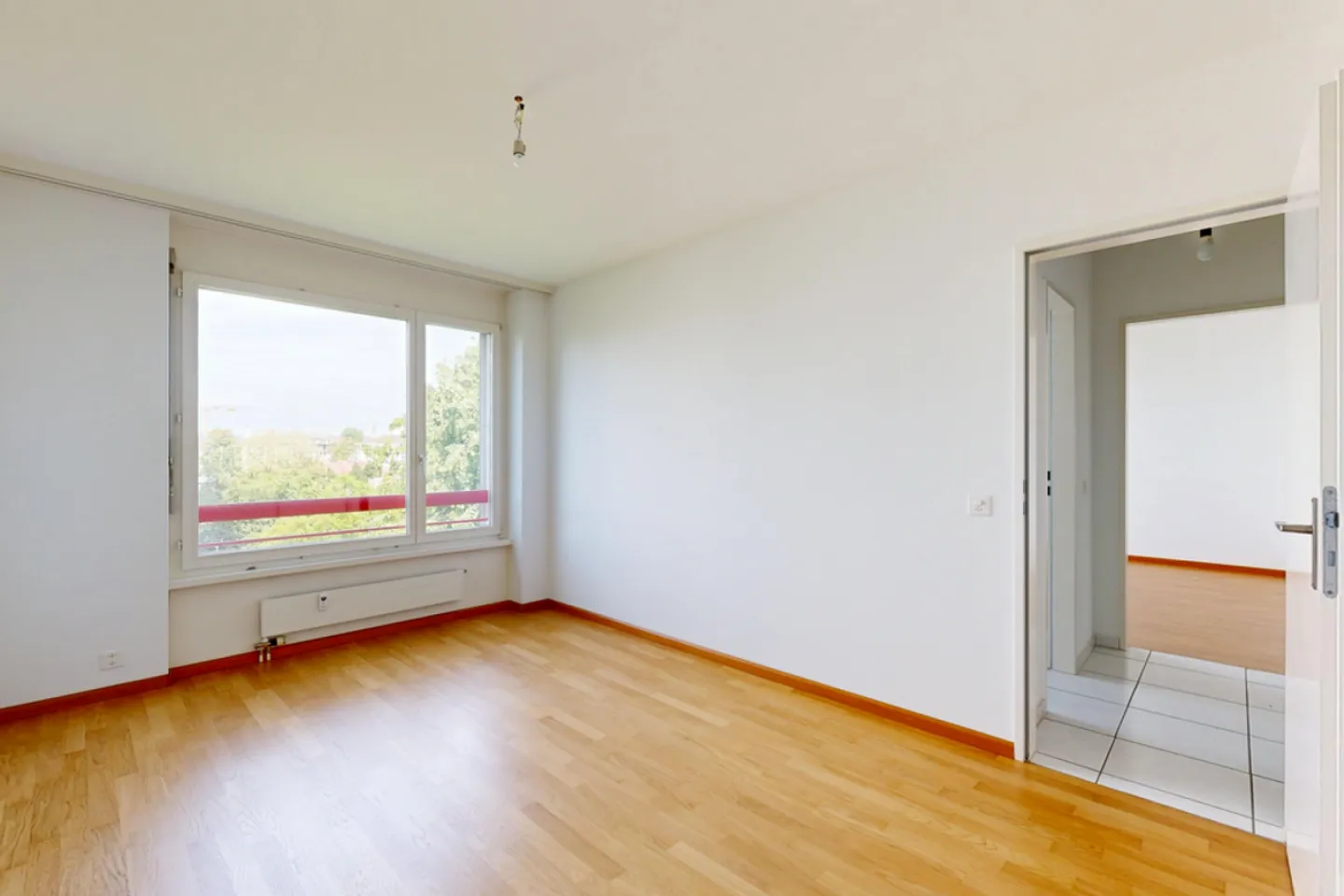 Charmant appartement sous les combles de 4,5 pièces à Allschwil - Photo 8 sur 12