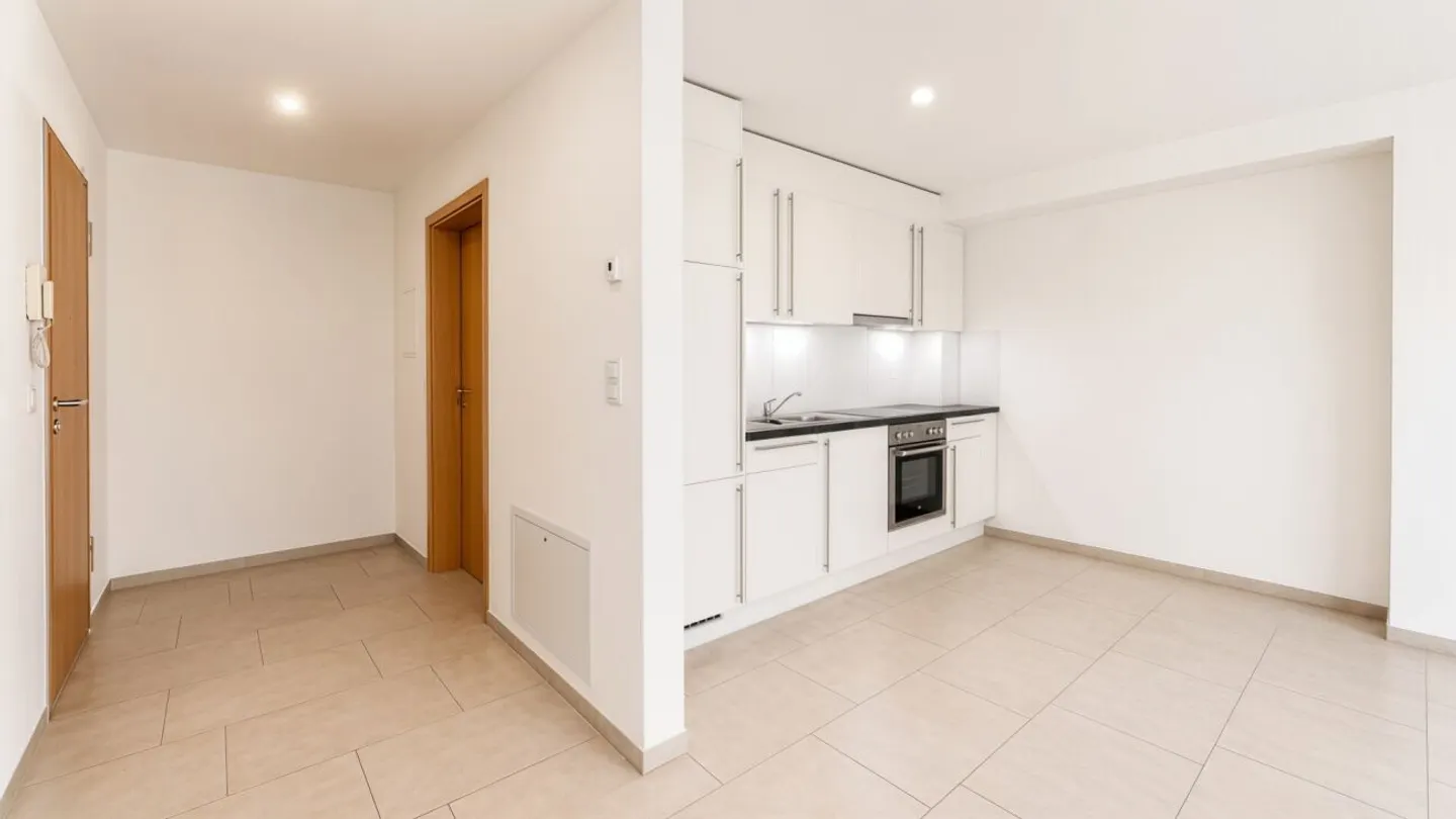 Appartement 1.5 pièces confortable dans un emplacement central - Photo 2 sur 5