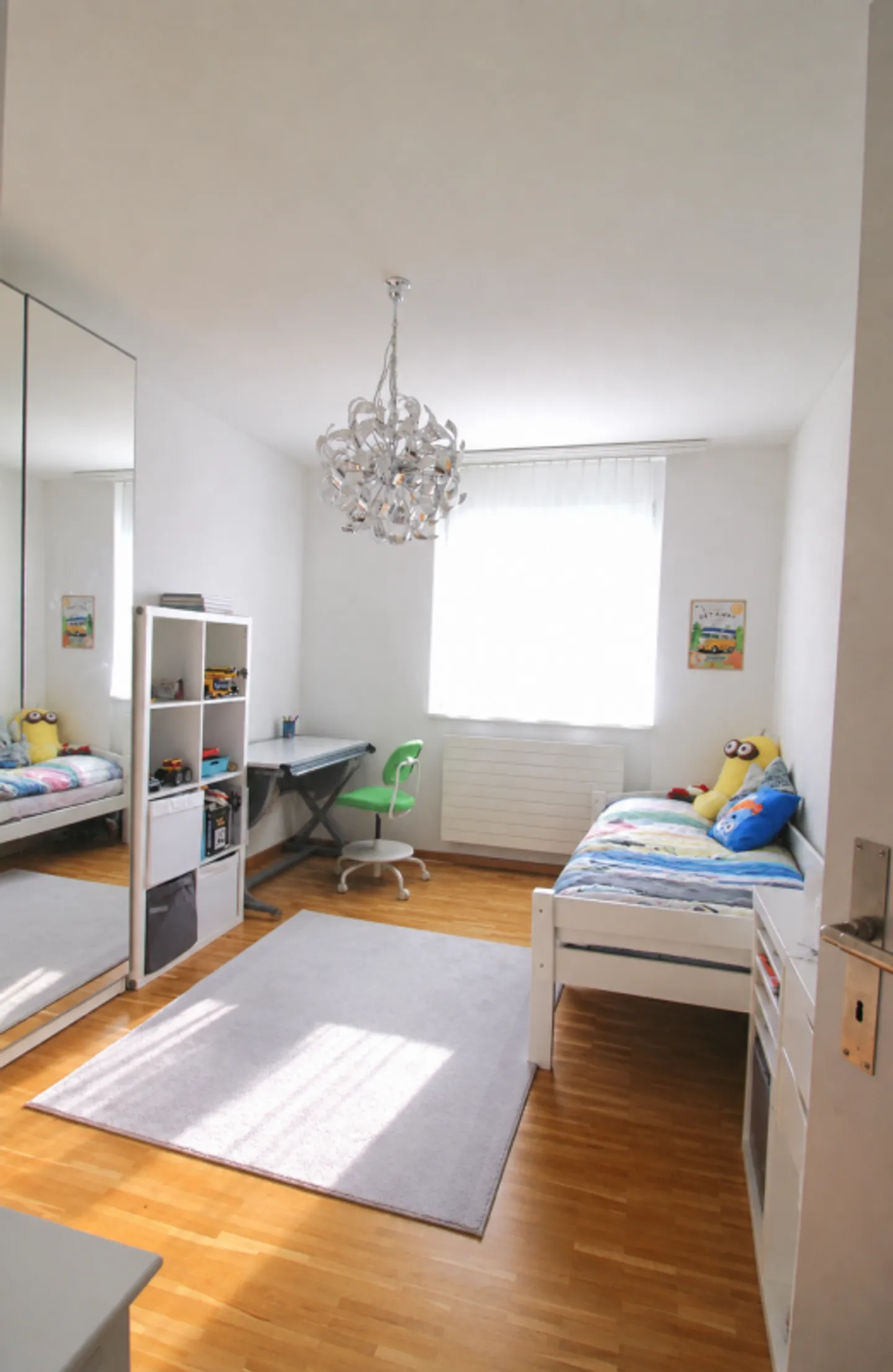 Ampio appartamento familiare di 4,5 stanze con balcone soleggiato a sud - Foto 7 di 13