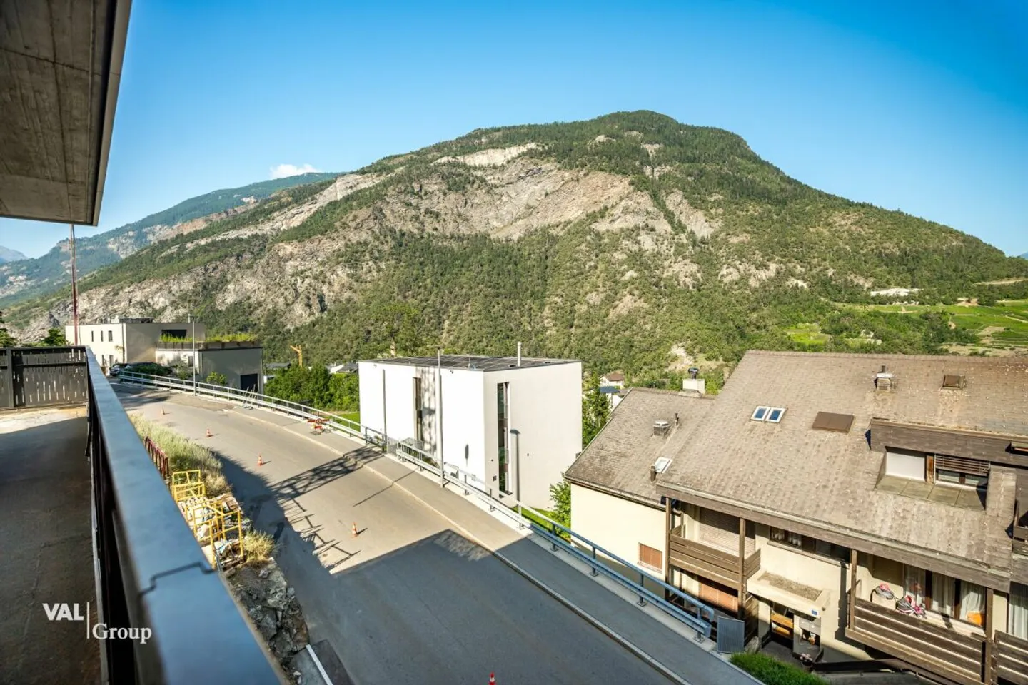 Neue 3.5 Zimmer Wohnung mit Aussicht - Foto 10 von 13