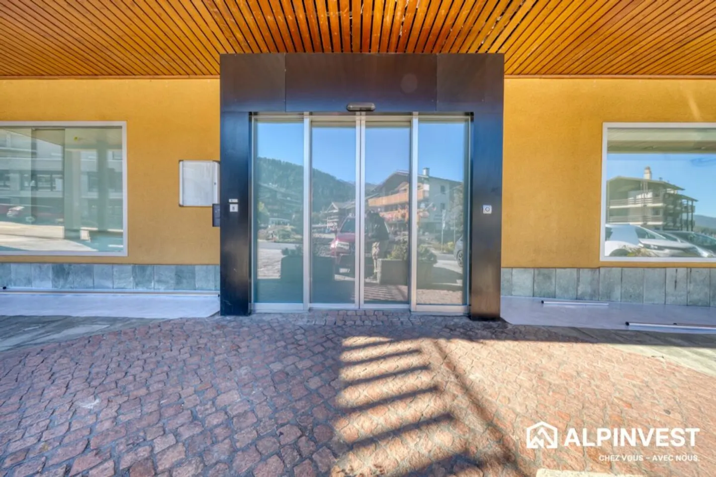 Immeuble Commercial avec Appartement - Photo 10 sur 13