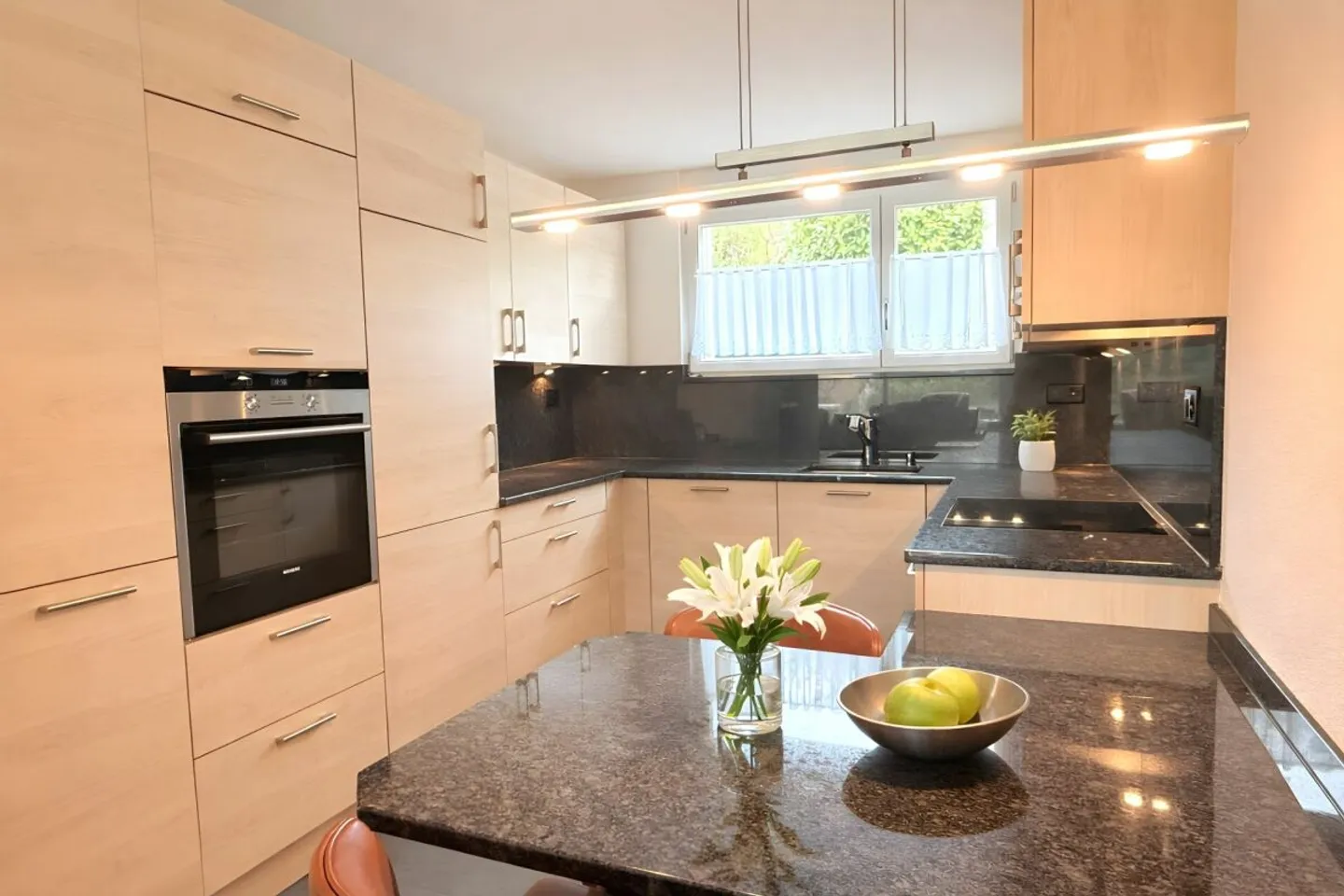 ZEITGEMÄSS WOHNEN MIT IDEALER ANBINDUNG - Photo 3 of 13