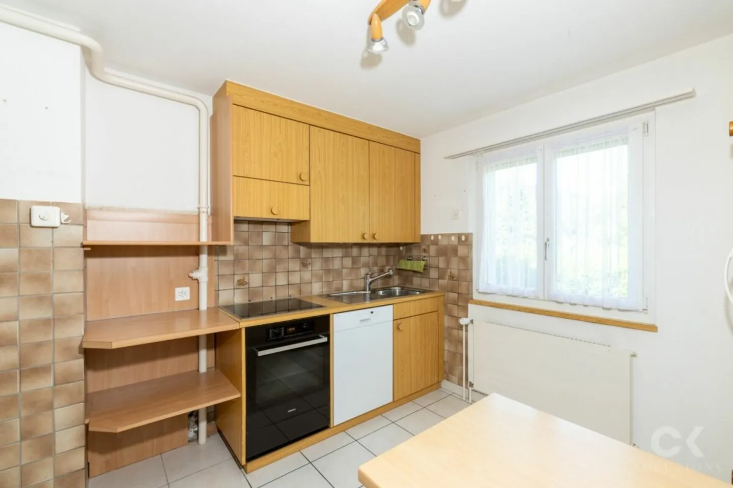 Maison charmante avec grand jardin et beaucoup de potentiel - Photo 10 sur 13