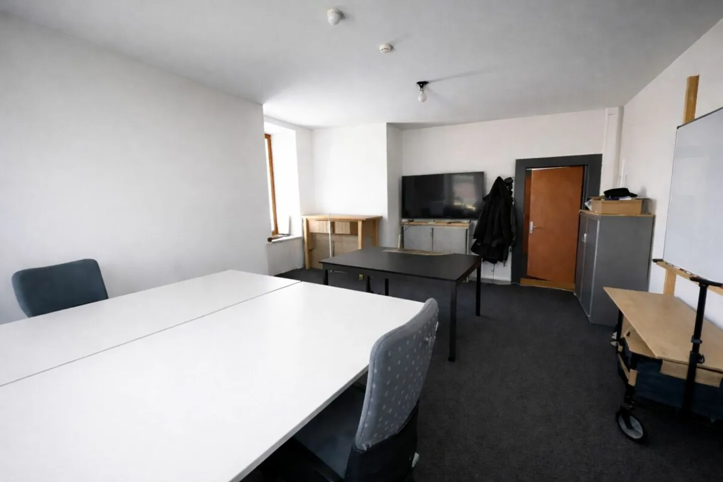 Räumlichkeiten im Gebäude der Alten Post - Foto 3 von 4