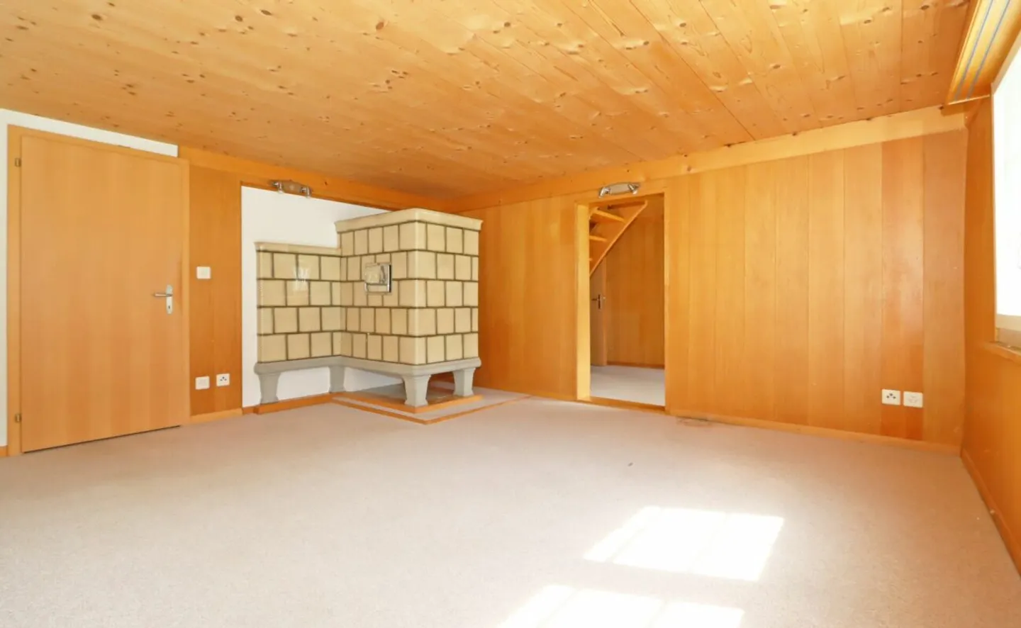 Charmantes Freistehendes Haus in Nidfurn - Foto 11 von 13