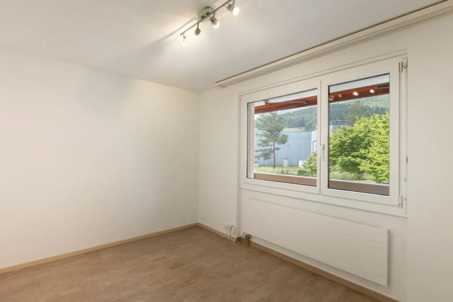 Attraktive 3.5-Zimmer Wohnung in Ennenda - Foto 10 di 13