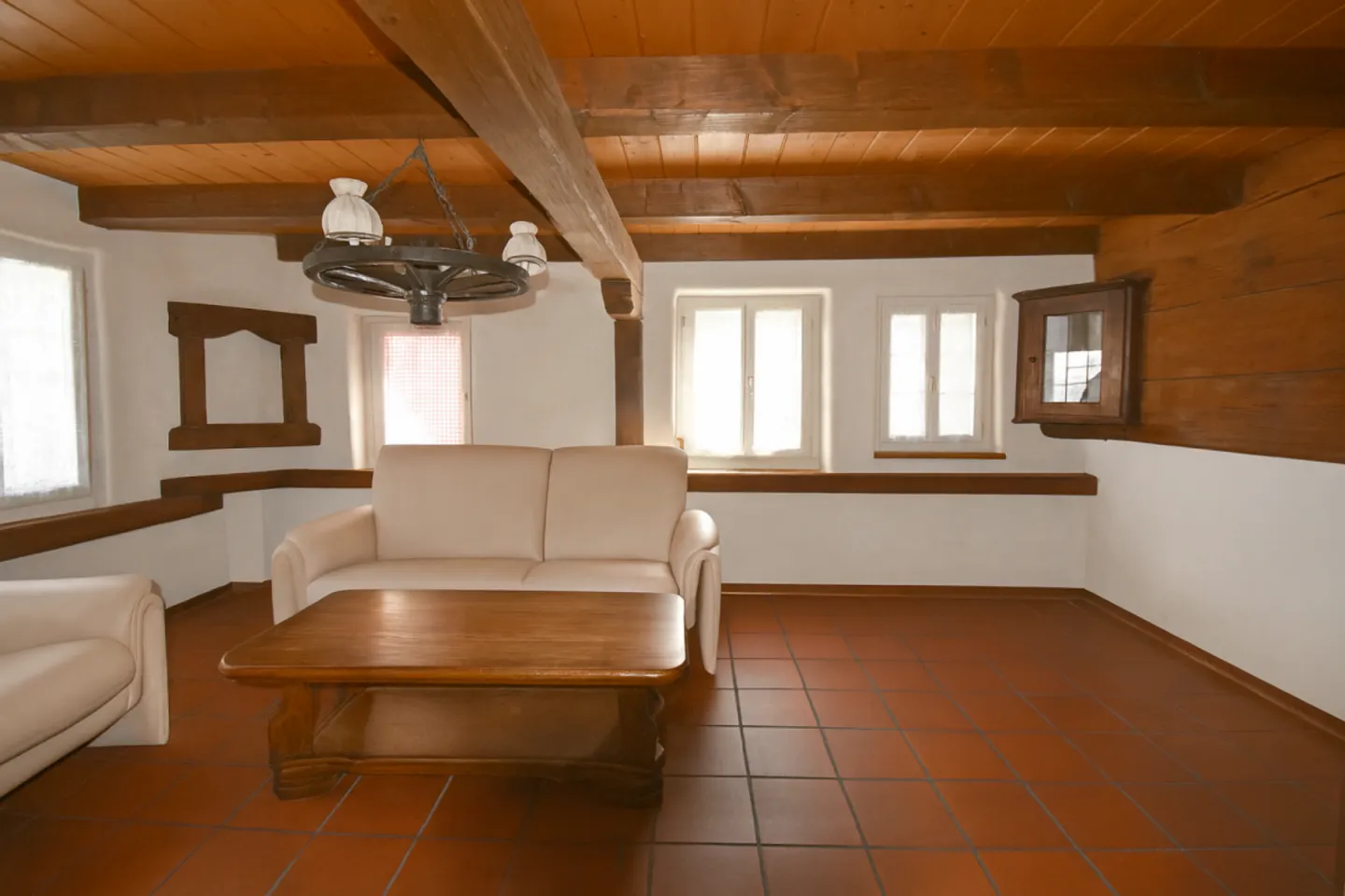 Charming rented semi-detached house in a central location in Ganterschwil - Photo 1 of 10