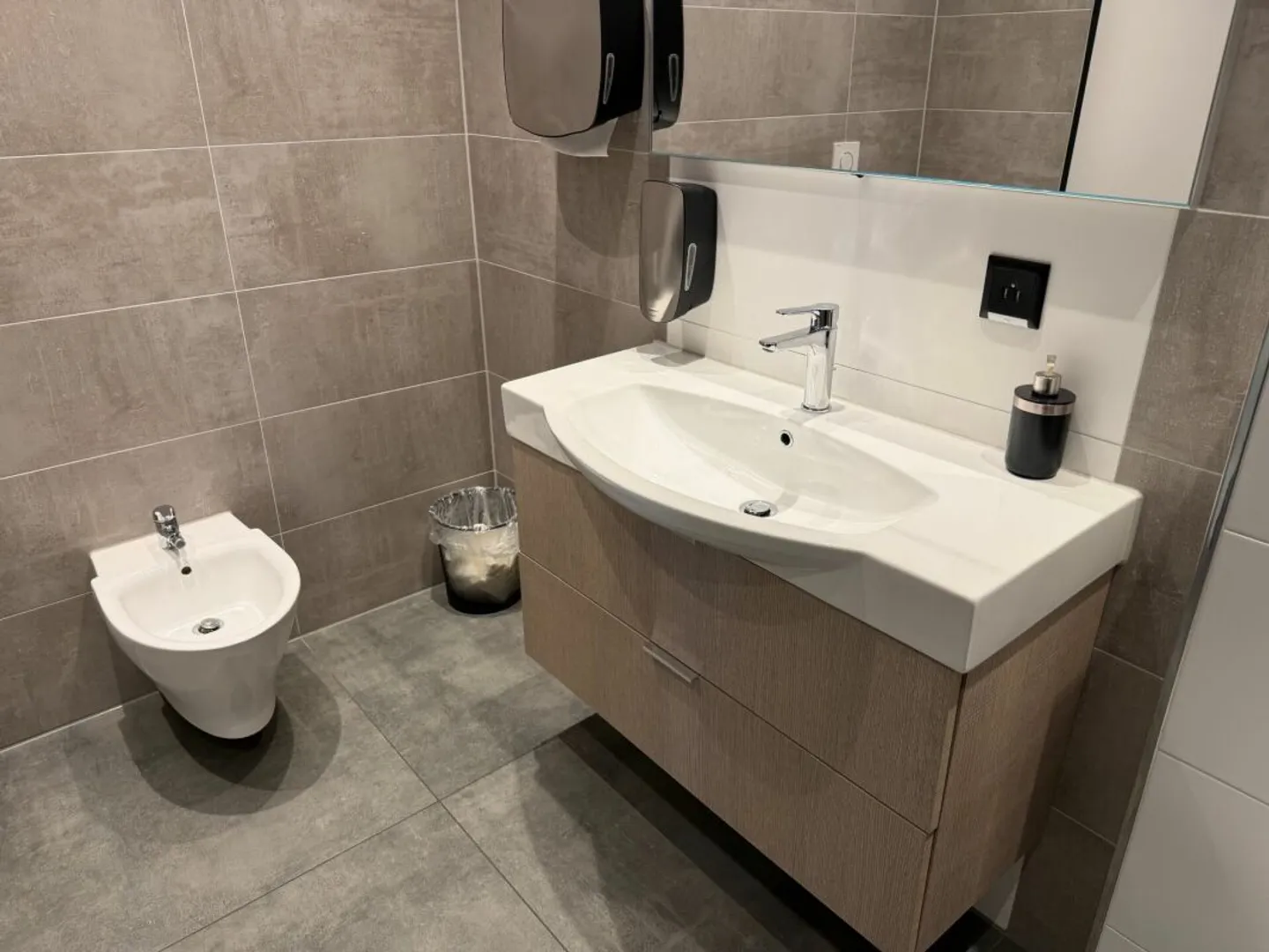 Moderne Gewerbeliegenschaft in Trimbach - Foto 13 von 13