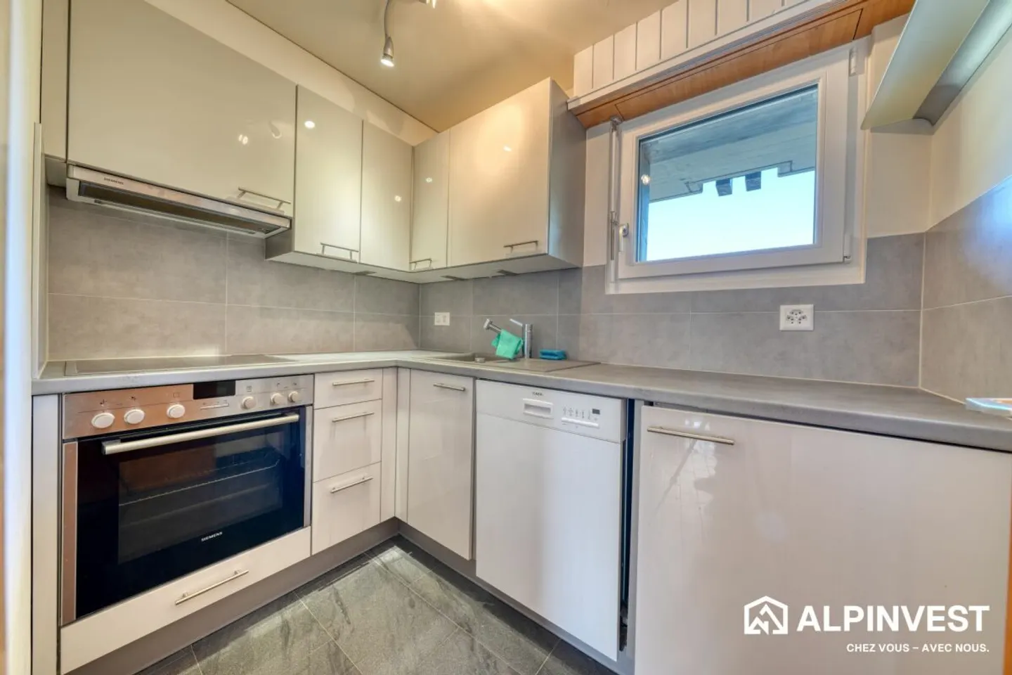 Appartamento 3,5 locali con balcone attraversante - Les Dents-Rousses, Siviez - Foto 8 di 13
