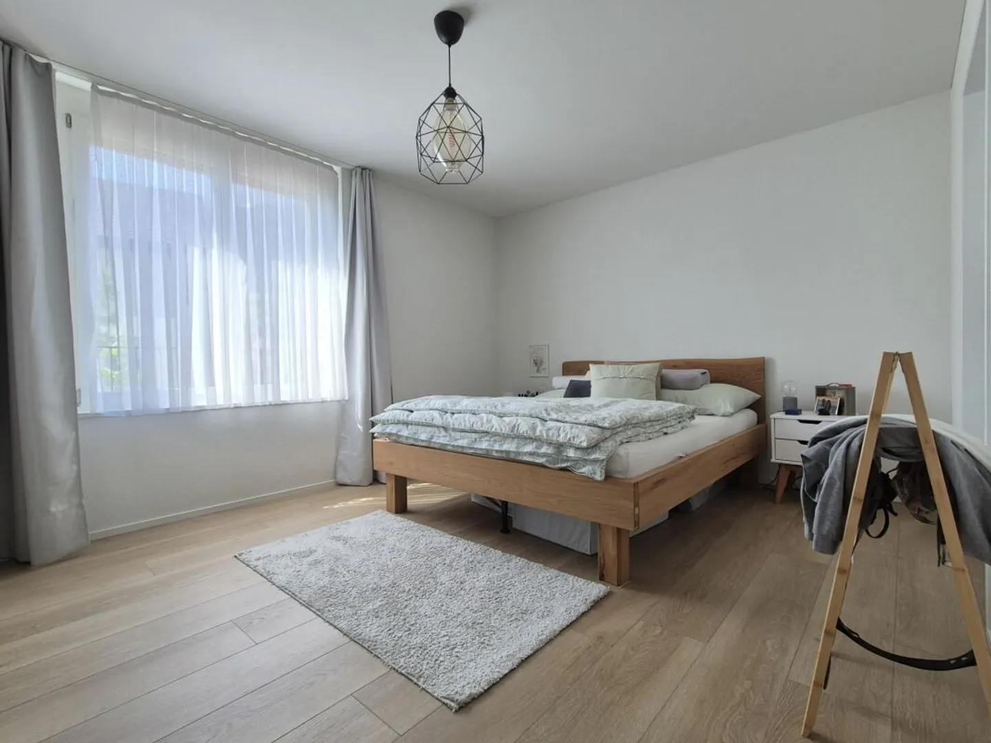 Newly built 3.5-room apartment in a central location - Photo 4 of 11