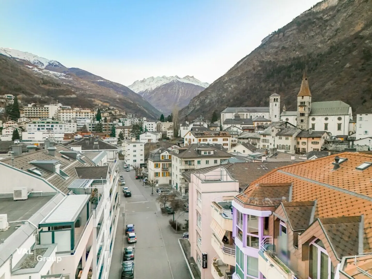 Attractive ground floor/basement property in a prime central location in Visp - Photo 11 of 11