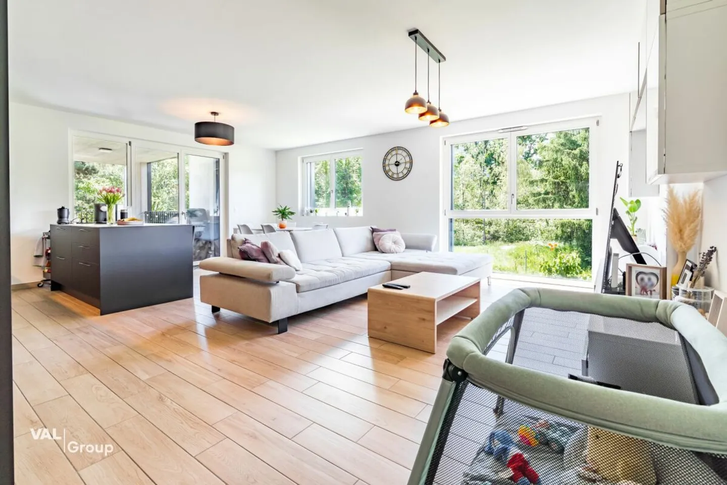 Your 5.5 room haven of peace in Les Rives de Bramois - Photo 2 of 13