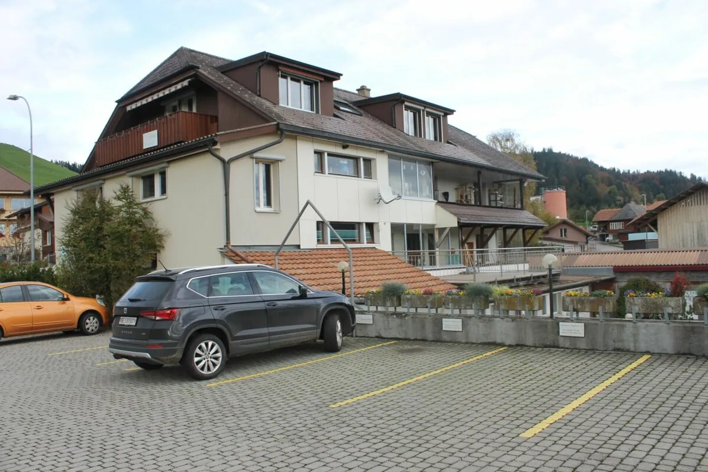 Geräumige 5,5-Zimmer-Maisonette - Foto 1 von 13