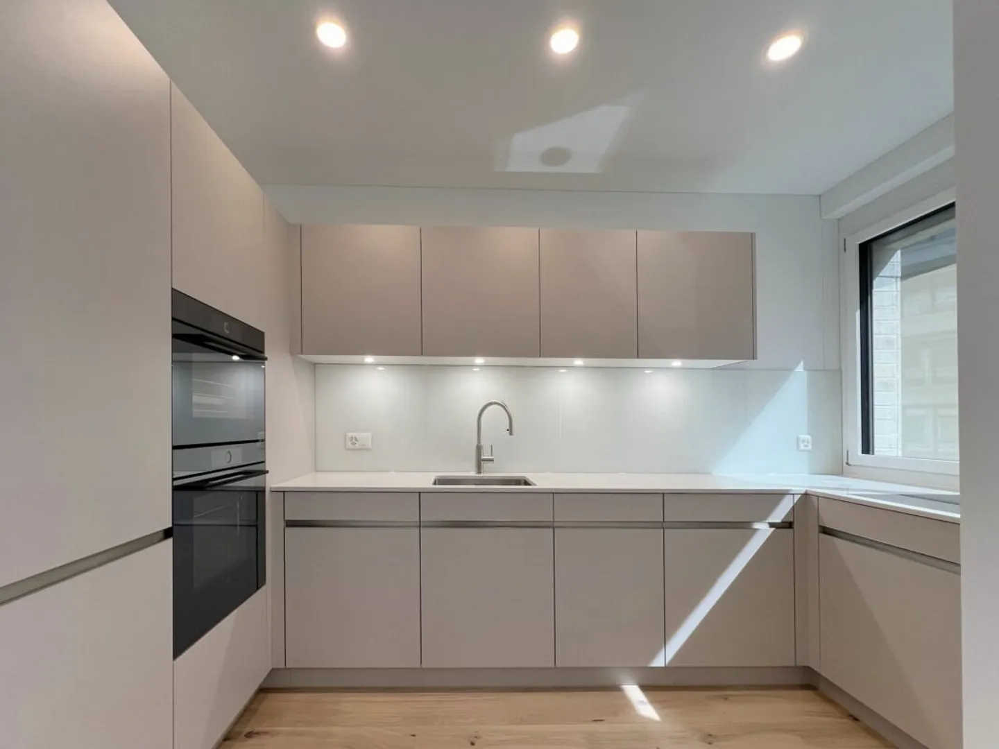 Exclusive 3.5-room new apartment with 89 m2 in Binningen - Photo 5 of 9